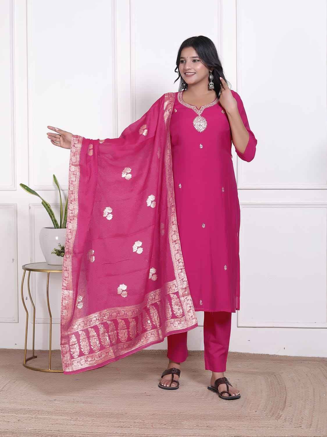 Elegant Festive Kurta with  Banasri Dupatta